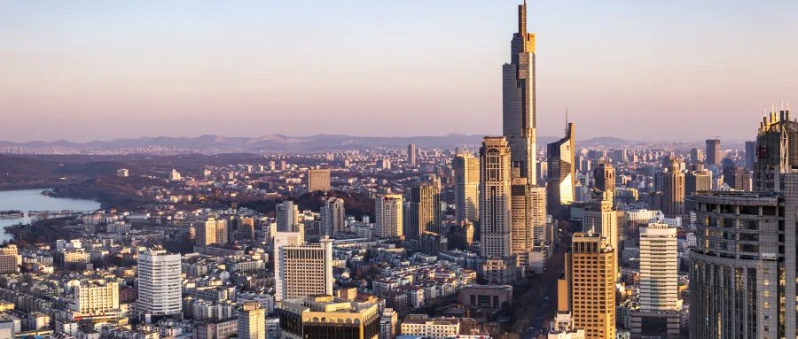城市24小时 | 冲刺在即，这座中心城市向内“动刀”